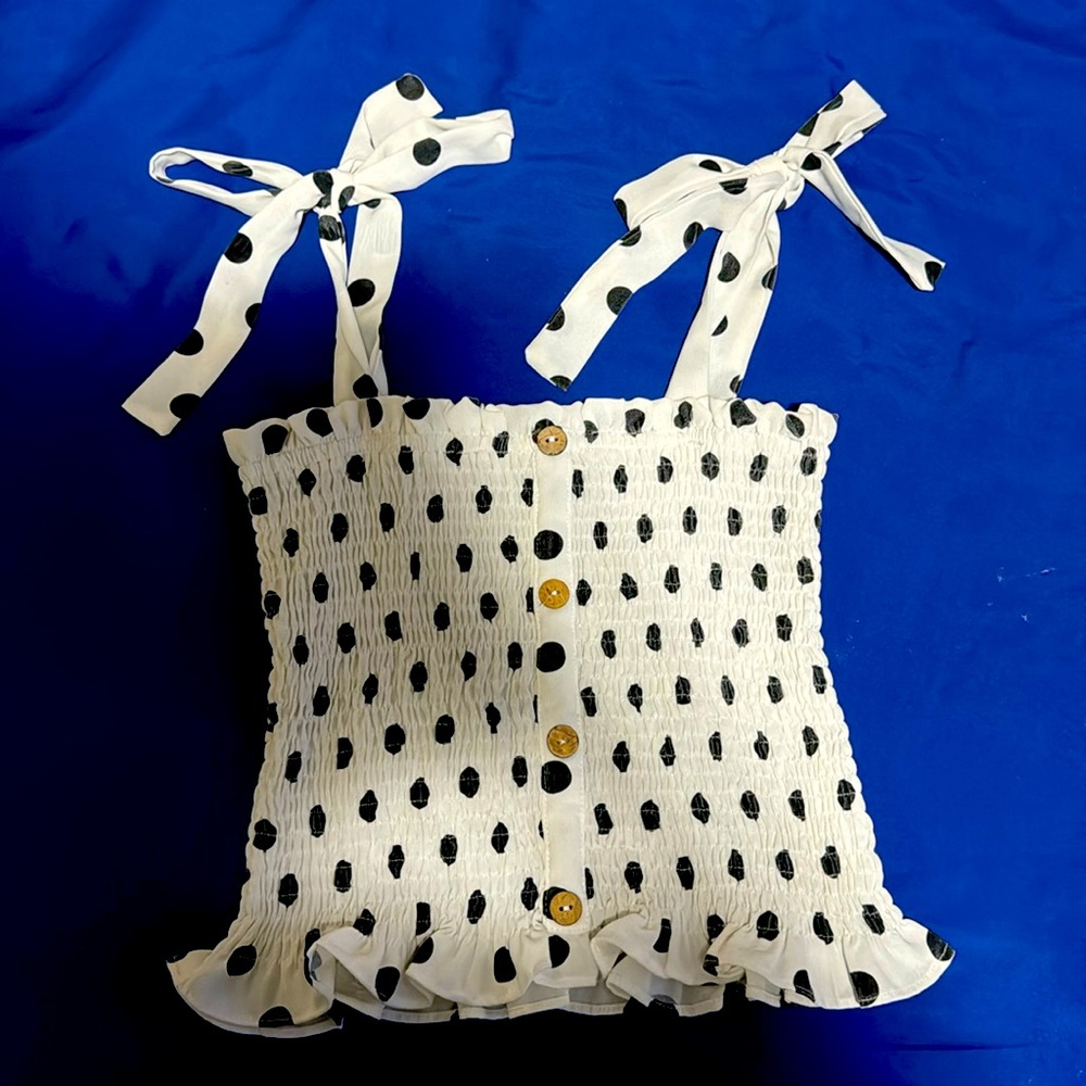 Papermoon size medium NWOT